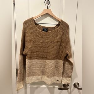 Abercrombie & Fitch Colorblock Sweater - size medium